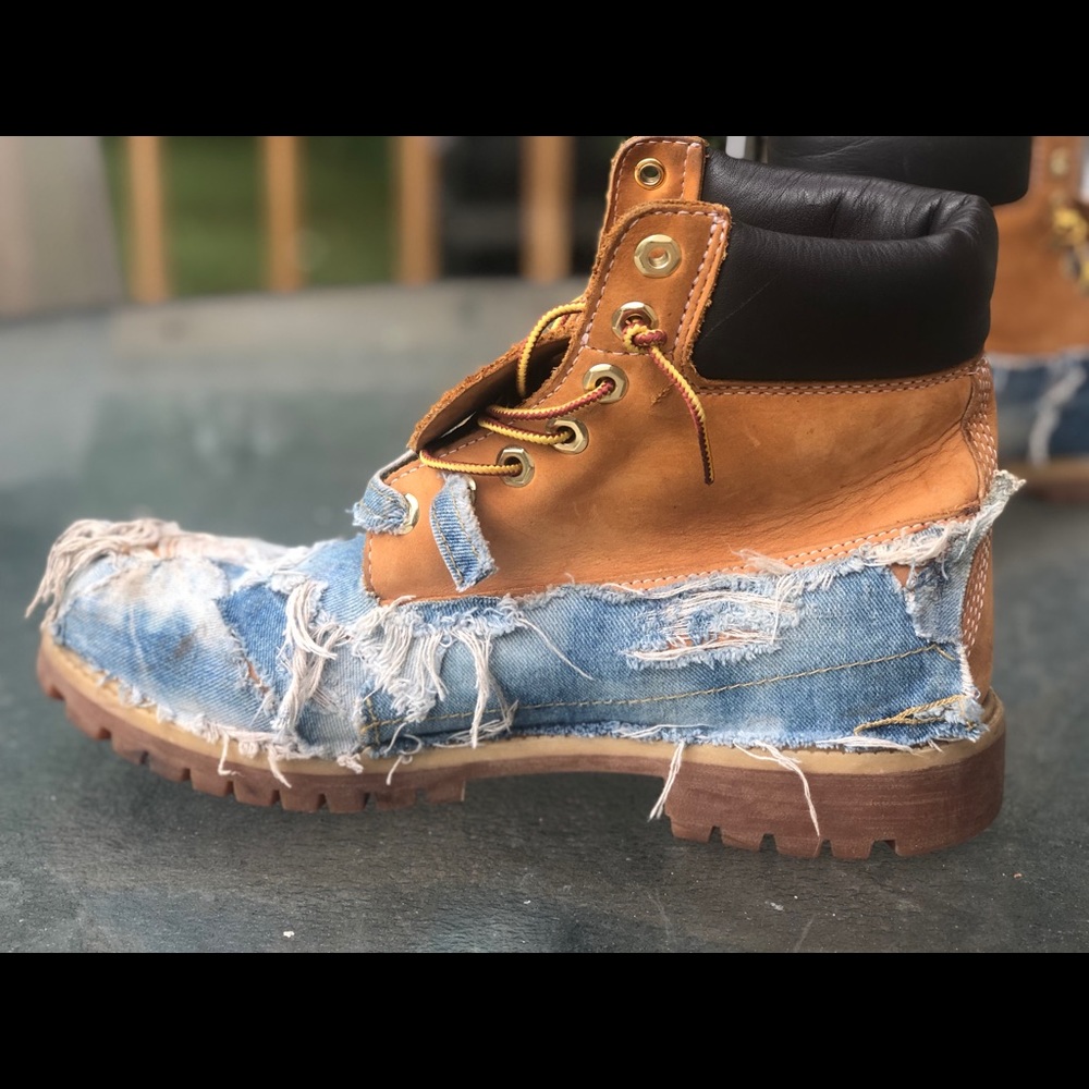 Custom Timberlands - Picture 3 of 3